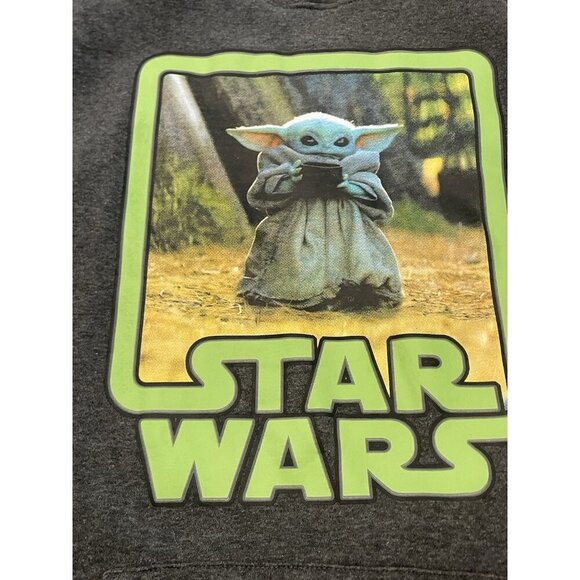 Star Wars Sweatshirt Hoodie XL Grogu Baby Yoda The Mandelorian Disney Adult Grey - Picture 2 of 6